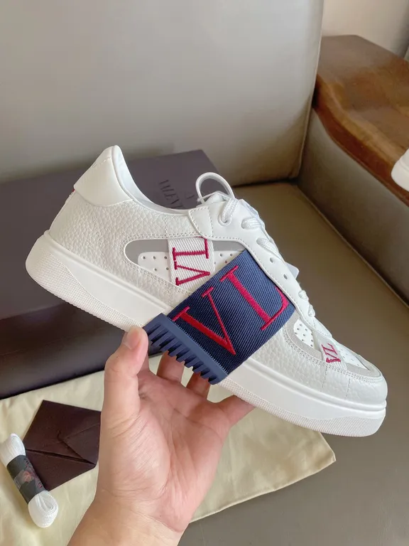 Valentino Shoe 